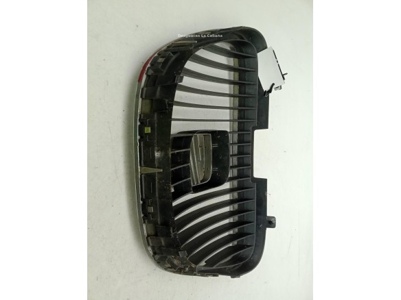 5P0853651A 9B9 REJILLA / CALANDRA SEAT TOLEDO III (5P2)|Desguaces La Cabaña