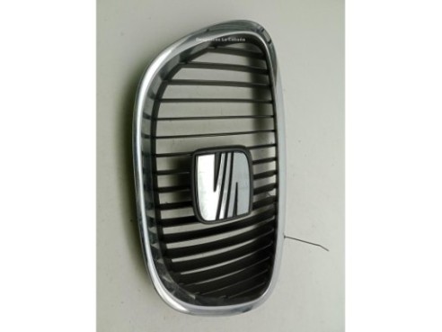5P0853651A 9B9 REJILLA / CALANDRA SEAT TOLEDO III (5P2)|Desguaces La Cabaña