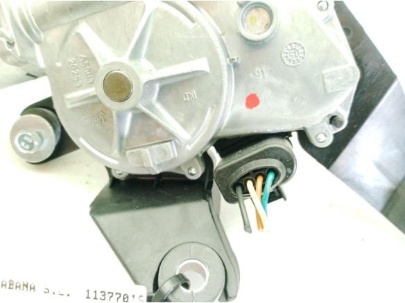 987001P000 MOTOR LIMPIAPARABRISAS TRA KIA VENGA (YN)|Desguaces La Cabaña