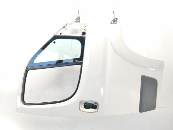 1682477280 PUERTA LAT DEL DER PEUGEOT BOXER Furgón|Desguaces La Cabaña