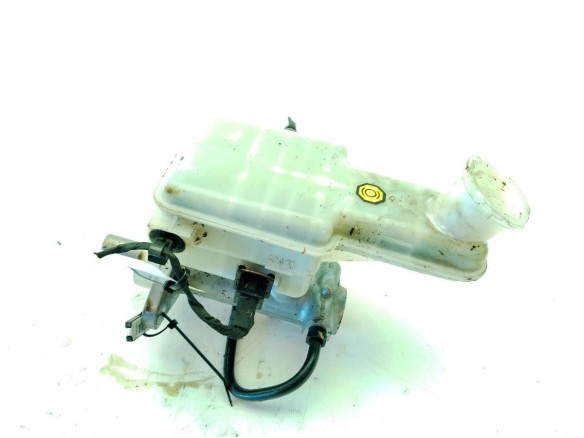   BOMBA FRENO HYUNDAI H350 Furgón|Desguaces La Cabaña