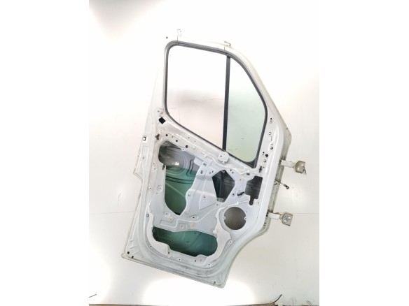 801017005R PUERTA LAT DEL IZQ RENAULT MASTER III Furgón (FV)|Desguaces La Cabaña