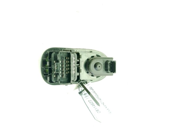 8200476806 MANDO ELEVALUNAS PUERTA LAT DEL IZQ RENAULT MASTER III Furgón (FV)|Desguaces La Cabaña