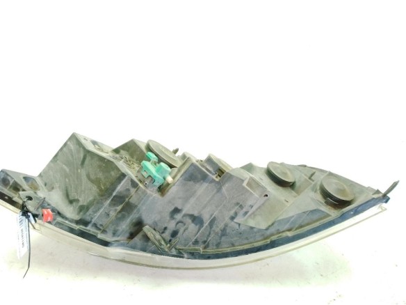 260602078R, 260600049R FARO IZQUIERDO RENAULT MASTER III Furgón (FV)|Desguaces La Cabaña