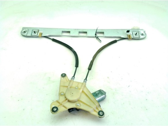 807200008R ELEVALUNAS PUERTA LAT DEL DER RENAULT MASTER III Furgón (FV)|Desguaces La Cabaña