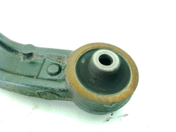8200688871 BRAZO SUSPENSION DEL IZQ INF RENAULT MASTER III Furgón (FV)|Desguaces La Cabaña