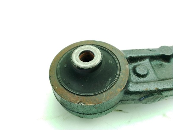 8200688875 BRAZO SUSPENSION DEL DER INF RENAULT MASTER III Furgón (FV)|Desguaces La Cabaña