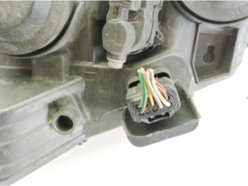 1685351480, 9802221280 FARO DERECHO PEUGEOT 208|Desguaces La Cabaña