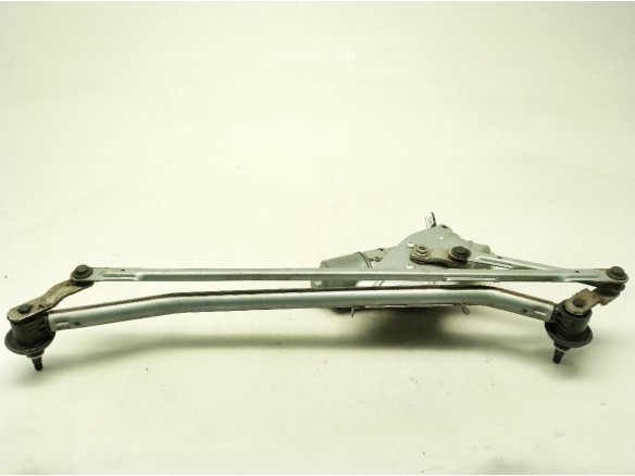 MOTOR LIMPIAPARABRISAS DEL DACIA DUSTER|Desguaces La Cabaña