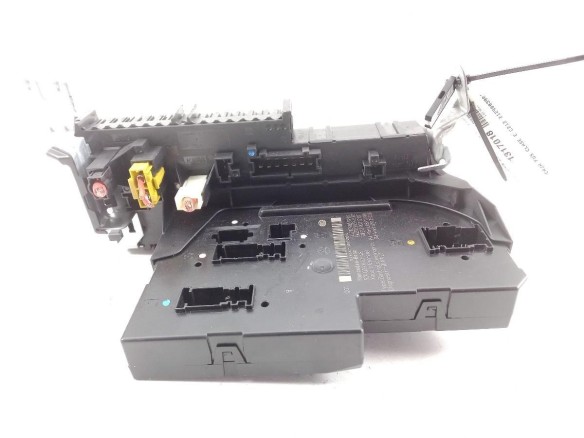 2129003901 CAJA FUSIBLES INTERIOR (BSI) MERCEDES BENZ CLASE E (W212) |Desguaces La Cabaña