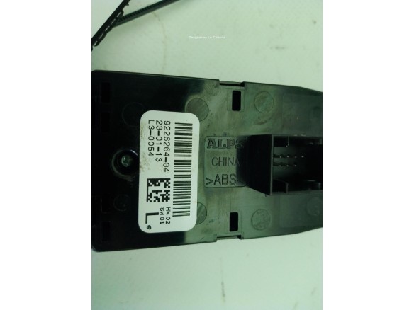 922626404 MANDO ELEVALUNAS PUERTA LAT DEL IZQ BMW 1 (F21)|Desguaces La Cabaña
