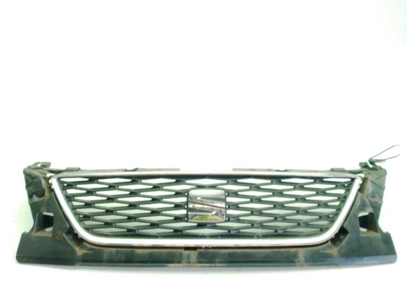 5F0853654F 9B9 REJILLA / CALANDRA SEAT LEON (5F1)|Desguaces La Cabaña
