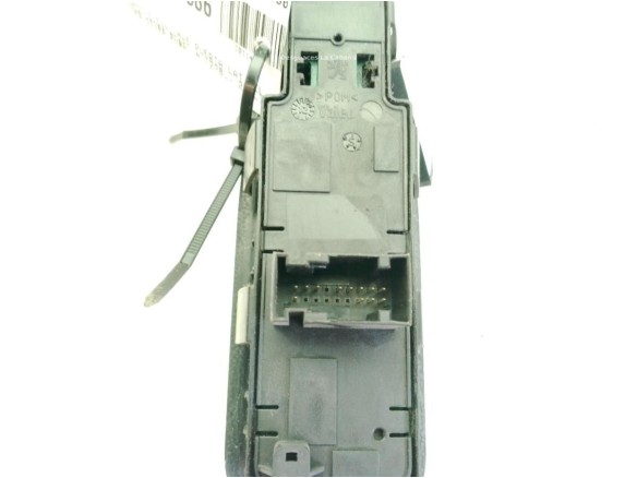   MANDO ELEVALUNAS PUERTA LAT DEL IZQ FIAT SCUDO Furgón (270_, 272_)|Desguaces La Cabaña