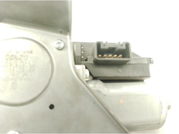 851300D080 MOTOR LIMPIAPARABRISAS TRA TOYOTA YARIS (_P13_)|Desguaces La Cabaña