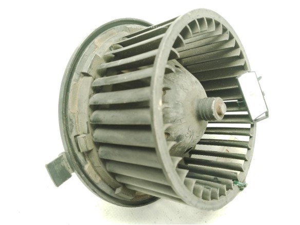 3131090044 MOTOR CALEFACCION VW GOLF I (17)|Desguaces La Cabaña