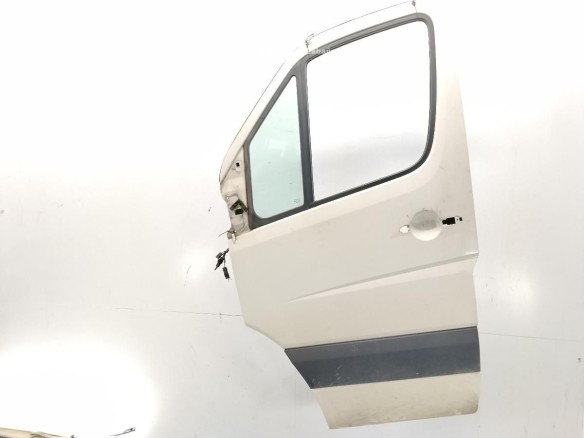 2E0831051 PUERTA LAT DEL IZQ VW CRAFTER 30-50 Furgón (2E_)|Desguaces La Cabaña