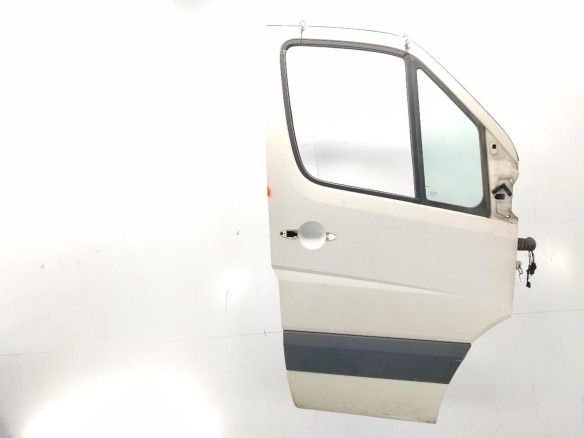 2E0831052 PUERTA LAT DEL DER VW CRAFTER 30-50 Furgón (2E_)|Desguaces La Cabaña