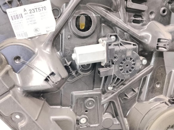 A1777300302 ELEVALUNAS PUERTA LAT TRA IZQ MERCEDES BENZ CLASE A (W177)|Desguaces La Cabaña