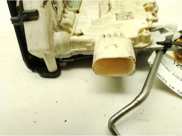 8E0839016AA CERRADURA PUERTA LAT TRA DER SEAT EXEO ST (3R5)|Desguaces La Cabaña
