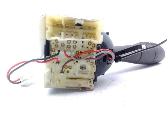 SinValor MANDO LUCES RENAULT CAPTUR (J5_, H5_) |Desguaces La Cabaña