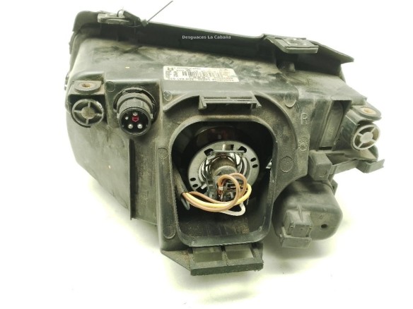 8D0941030 FARO DERECHO AUDI A4 (8D2, B5)|Desguaces La Cabaña