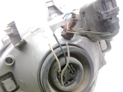 7700311372 FARO DERECHO OPEL VIVARO A Combi (X83)|Desguaces La Cabaña