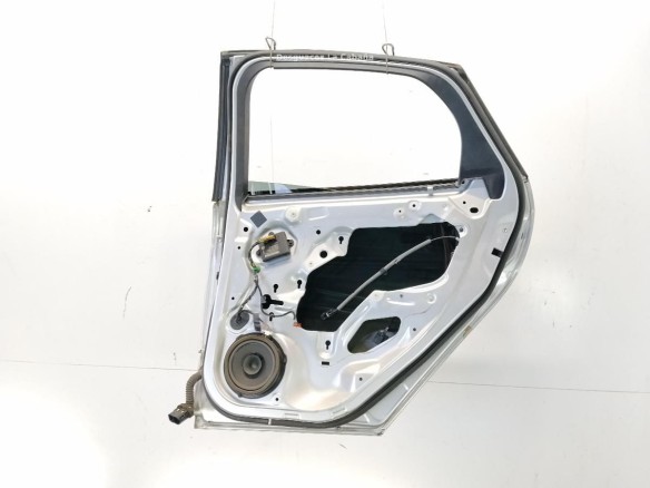 2172759 PUERTA LAT TRA DER FORD FOCUS III|Desguaces La Cabaña