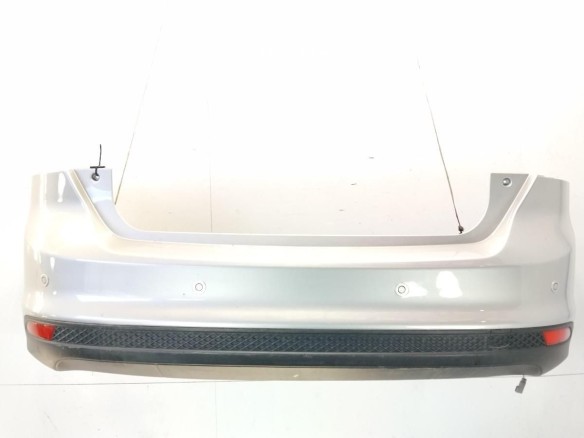 1852397 PARAGOLPES TRA FORD FOCUS III|Desguaces La Cabaña