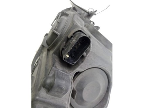   FARO DERECHO FORD FOCUS III|Desguaces La Cabaña