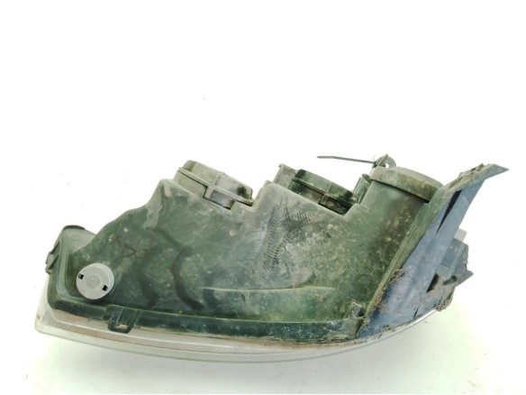 93185147, 13195924 FARO DERECHO OPEL CORSA C (X01)|Desguaces La Cabaña