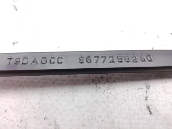 9677256280 BRAZO LIMPIAPARABRISAS DEL IZQ PEUGEOT 308 II |Desguaces La Cabaña