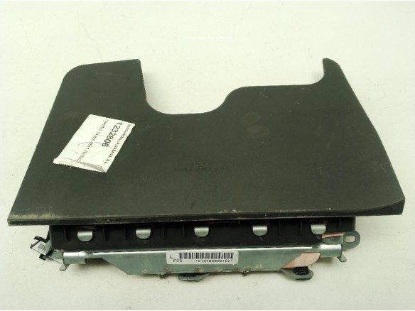 AIRBAG RODILLA TOYOTA YARIS (_P9_)|Desguaces La Cabaña