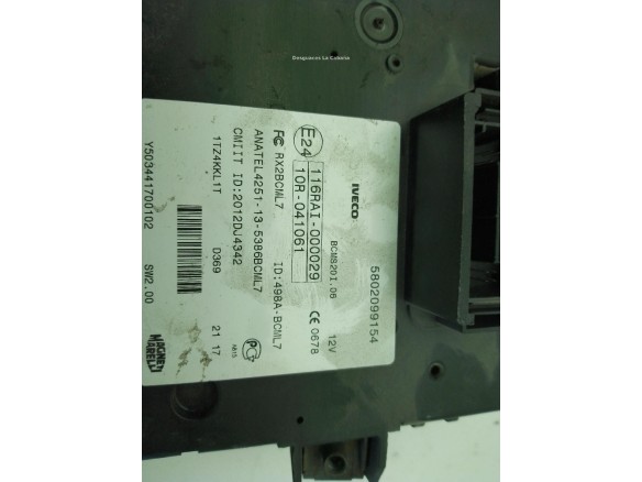 5802099154 CAJA FUSIBLES INTERIOR (BSI) IVECO DAILY VI Furgón|Desguaces La Cabaña