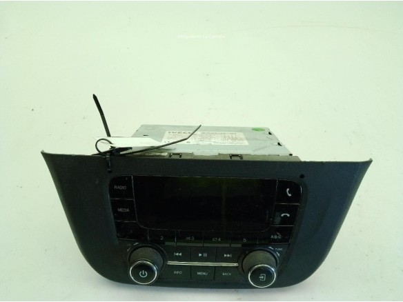 5802256358 MODULO RADIO IVECO DAILY VI Furgón|Desguaces La Cabaña