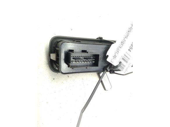   MANDO ELEVALUNAS PUERTA LAT DEL IZQ CITROEN C5 III Break (TD_)|Desguaces La Cabaña