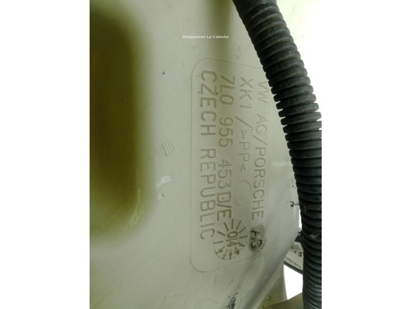 7L0955453E BOTE LIMPIAPARABRISAS VW TOUAREG (7LA, 7L6, 7L7)|Desguaces La Cabaña