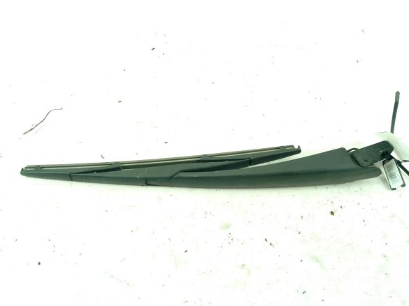 988111H000 BRAZO LIMPIAPARABRISAS TRA PORTÓN HYUNDAI ix35 (LM, EL, ELH)|Desguaces La Cabaña