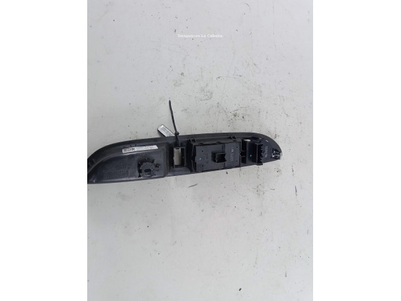 13305011 MANDO ELEVALUNAS PUERTA LAT DEL IZQ OPEL MOKKA / MOKKA X (J13) |Desguaces La Cabaña