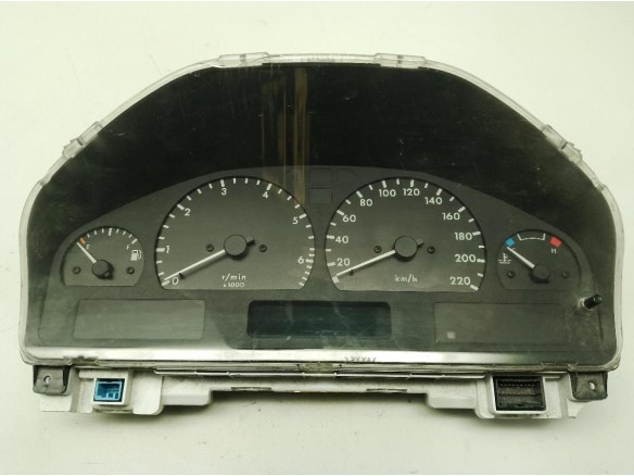 YAC113440, CUADRO INSTRUMENTOS LAND ROVER RANGE ROVER II (P38A)|Desguaces La Cabaña