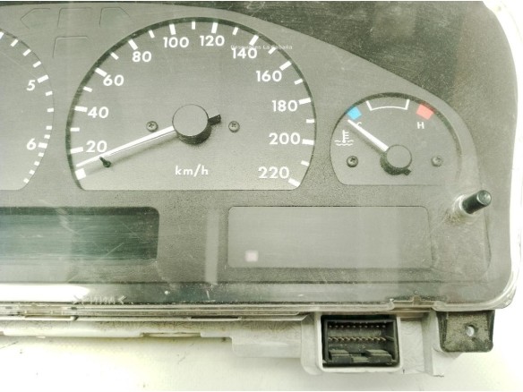 YAC113440, CUADRO INSTRUMENTOS LAND ROVER RANGE ROVER II (P38A)|Desguaces La Cabaña