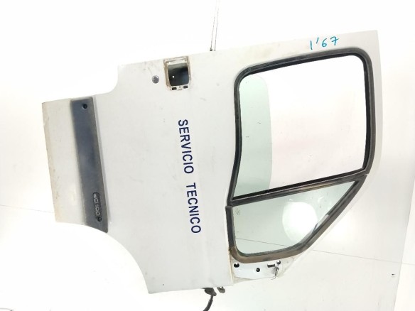 7751474637 PUERTA LAT DEL DER RENAULT MASTER II Furgón (FD)|Desguaces La Cabaña
