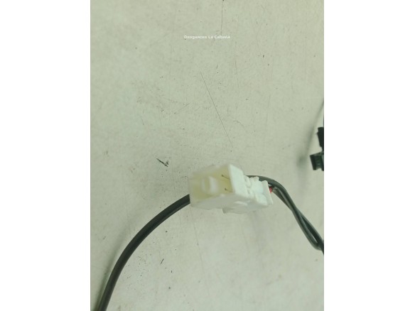 72117359090 ANCLAJE CINTURON DEL DER BMW 7 (G11, G12)|Desguaces La Cabaña