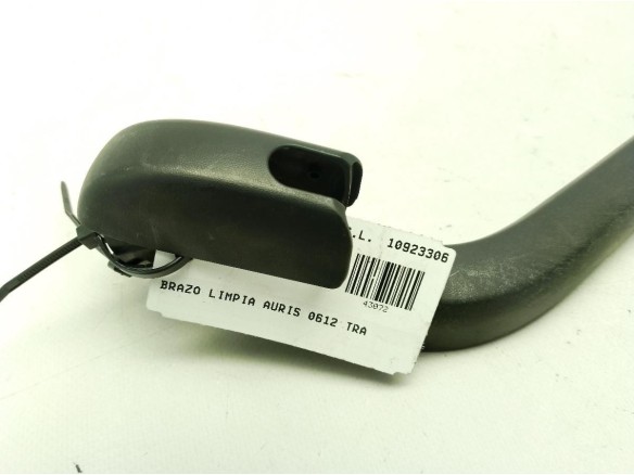 BRAZO LIMPIAPARABRISAS TRA PORTÓN TOYOTA AURIS (_E15_)|Desguaces La Cabaña