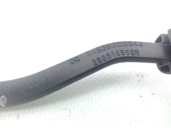 A4538200544 BRAZO LIMPIAPARABRISAS DEL IZQ SMART FORTWO Coupé (453) |Desguaces La Cabaña