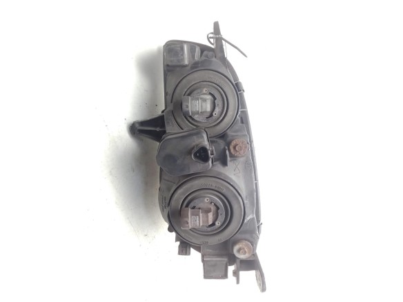 FARO DERECHO TOYOTA COROLLA Liftback (_E11_)|Desguaces La Cabaña