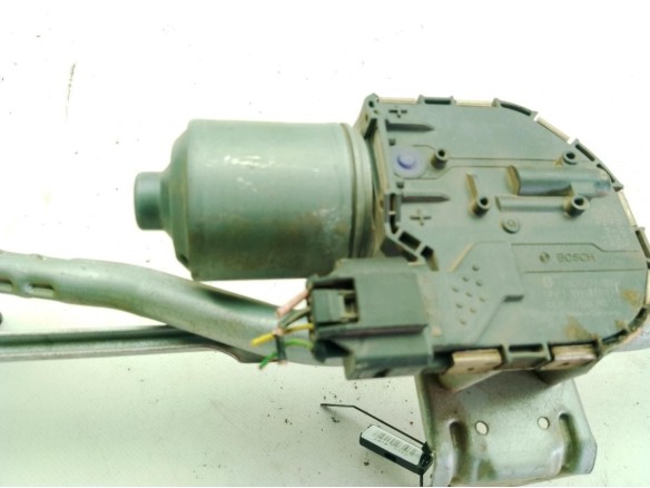  MOTOR LIMPIAPARABRISAS DEL HYUNDAI H350 Furgón|Desguaces La Cabaña