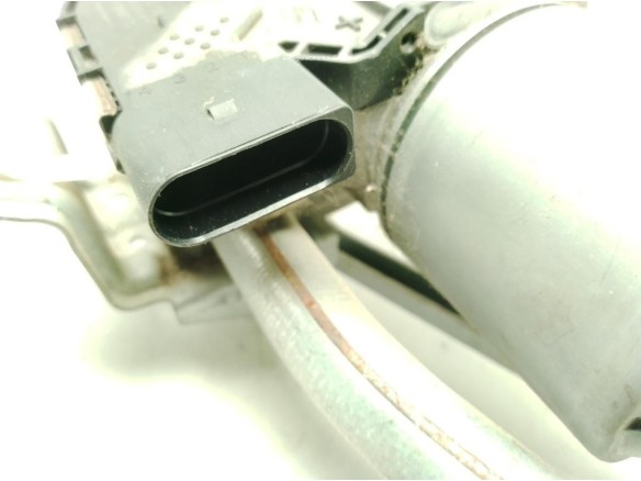 3G1955119A MOTOR LIMPIAPARABRISAS DEL VW PASSAT (3G2)|Desguaces La Cabaña