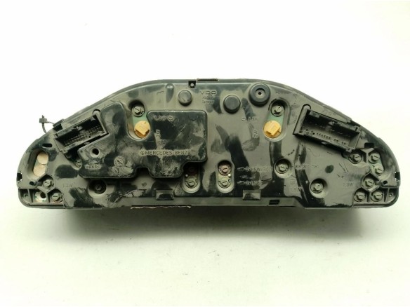 2105401611, CUADRO INSTRUMENTOS MERCEDES BENZ CLASE E (W210)|Desguaces La Cabaña