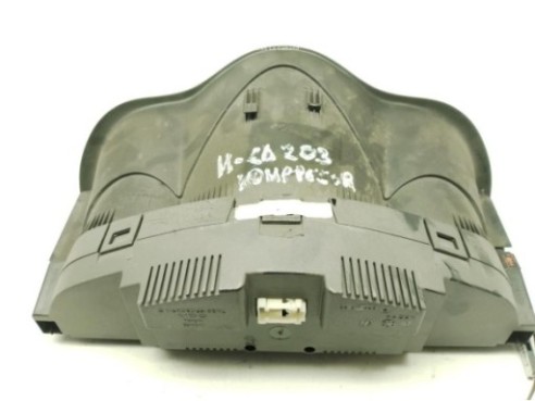 A2035403847, CUADRO INSTRUMENTOS MERCEDES BENZ CLASE C (W203)|Desguaces La Cabaña