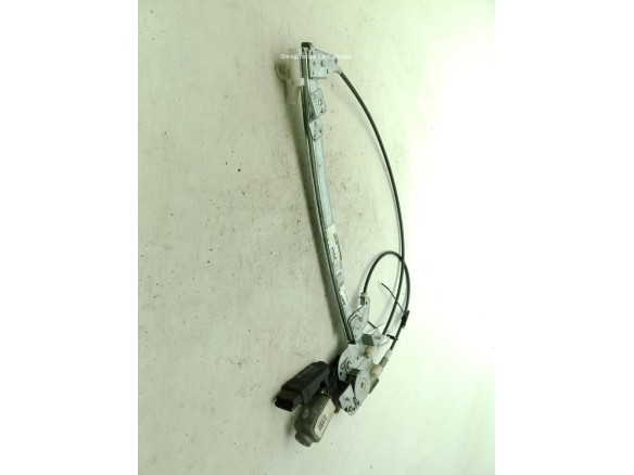 8200305721 ELEVALUNAS PUERTA LAT TRA DER RENAULT LAGUNA II (BG0/1_)|Desguaces La Cabaña